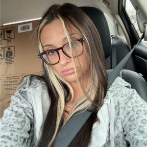 Meet your Posher, Madisyn